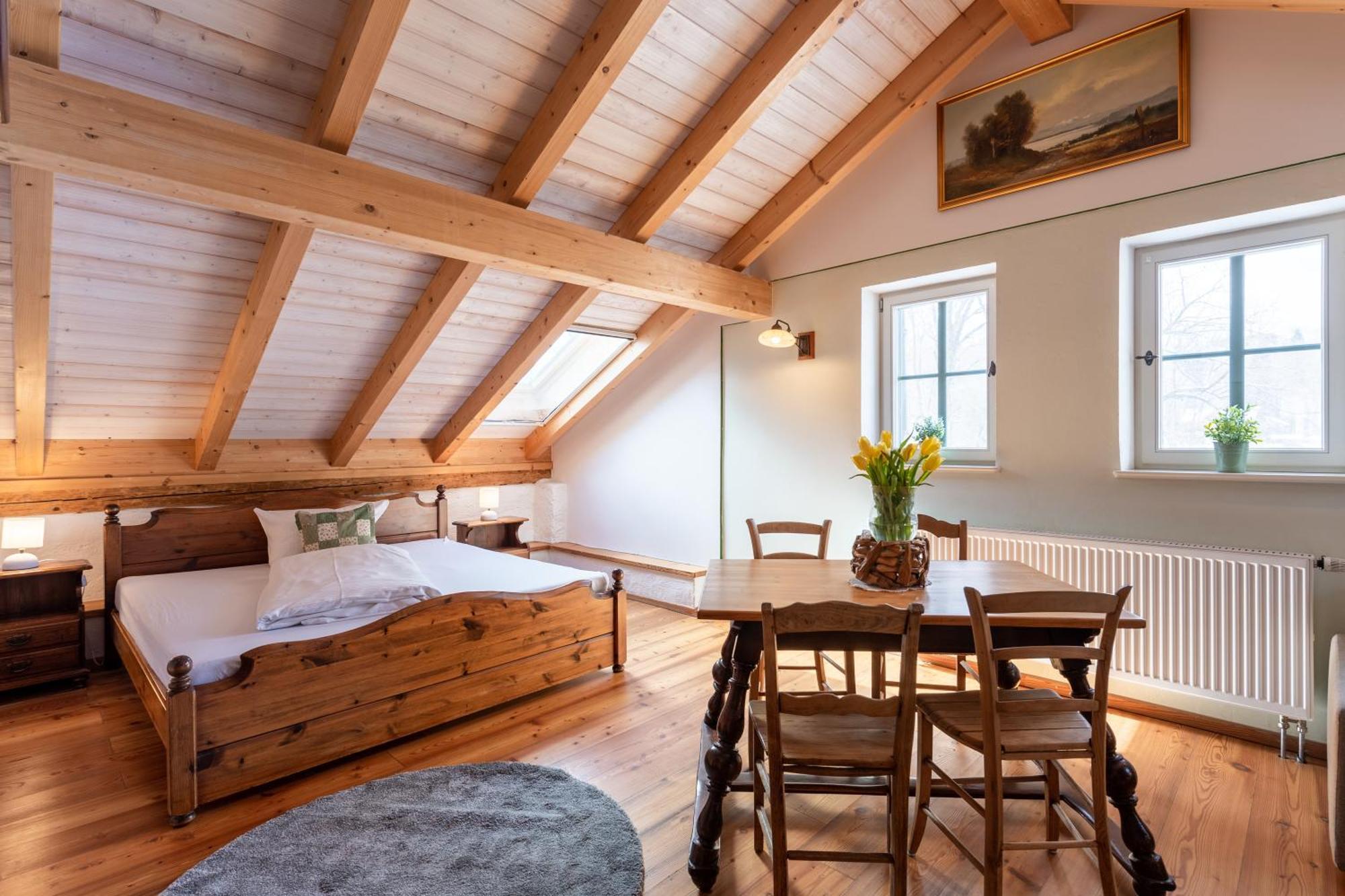 Wald Apartments Bei Schlossgaststaette Hohenberg - Seeshaupt, Suedlicher Stanberger See, Kostenfrei Parken, Ladestation Fuer Auto Und Fahrad, Wlan, Natur Pur Zewnętrze zdjęcie