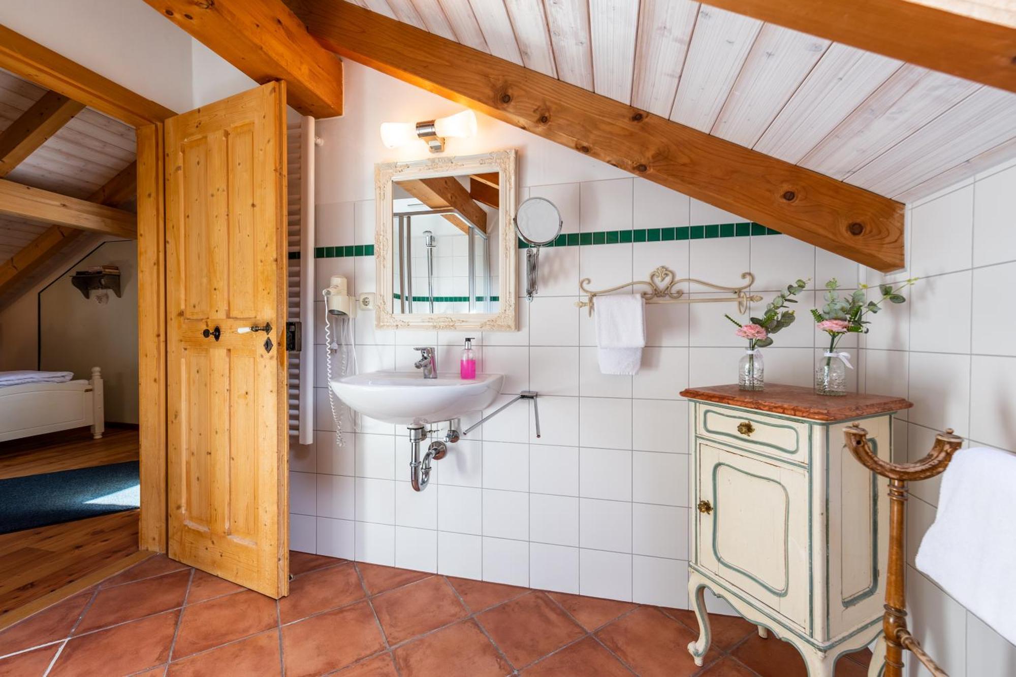 Apartament Schlossgaststatte Hohenberg Seeshaupt Zewnętrze zdjęcie