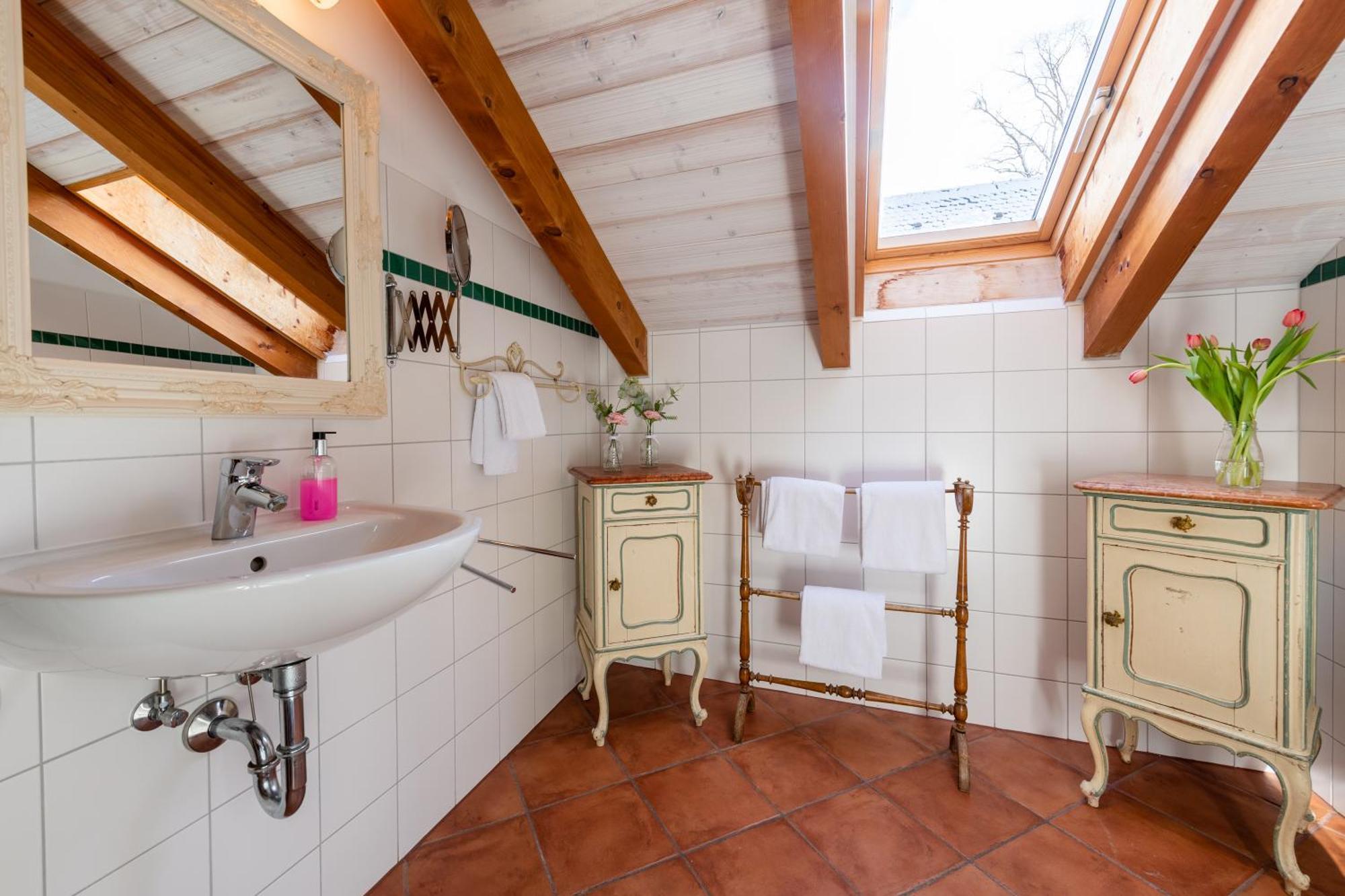 Apartament Schlossgaststatte Hohenberg Seeshaupt Zewnętrze zdjęcie